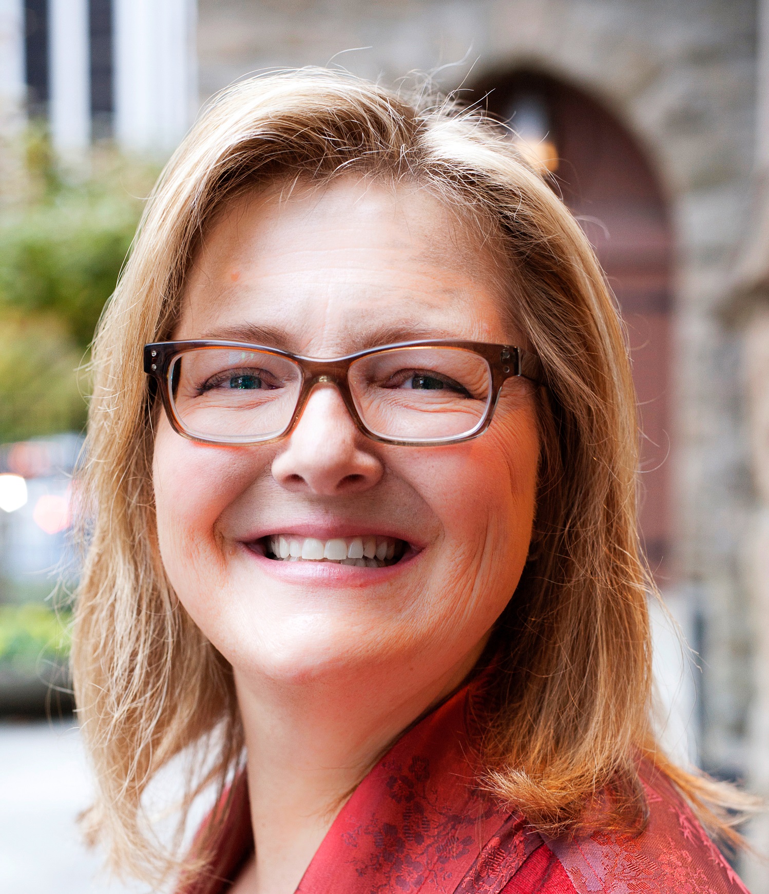 Image of Lisa Loutzenheiser